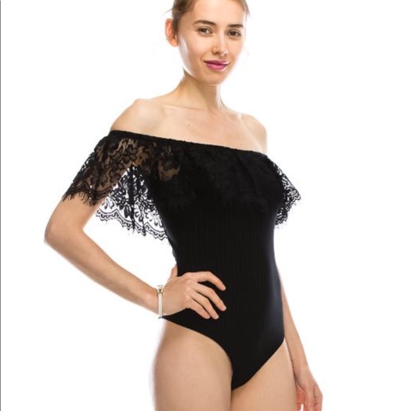 Black Off Shoulder Lace Bodysuit - Picture 2 of 2